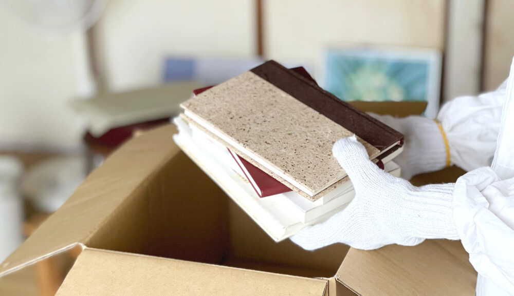 【完全ガイド】自分でできる遺品整理のやり方｜タイミング・手順・注意点を解説