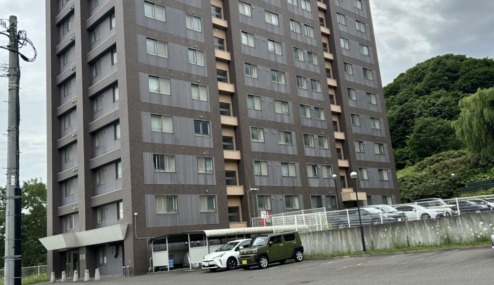 室蘭市での遺品整理：知利別町14階建てマンションの事例紹介